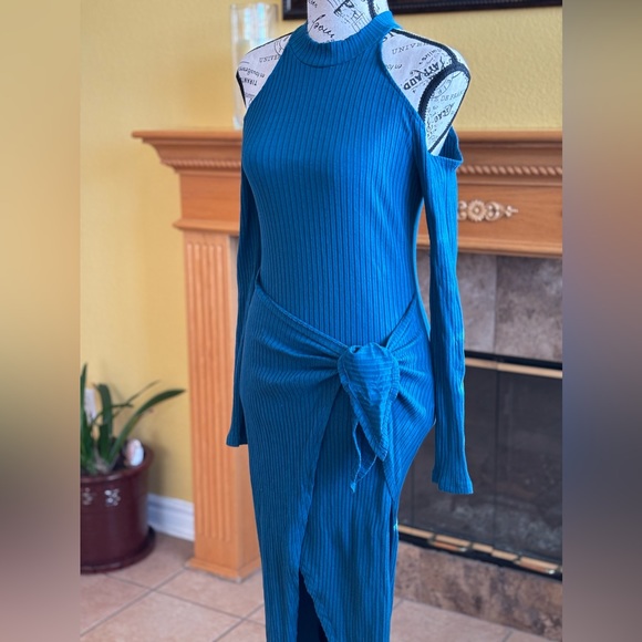 Lush dark teal bodycon shoulder exposed wrap dress in small - Picture 7 of 7